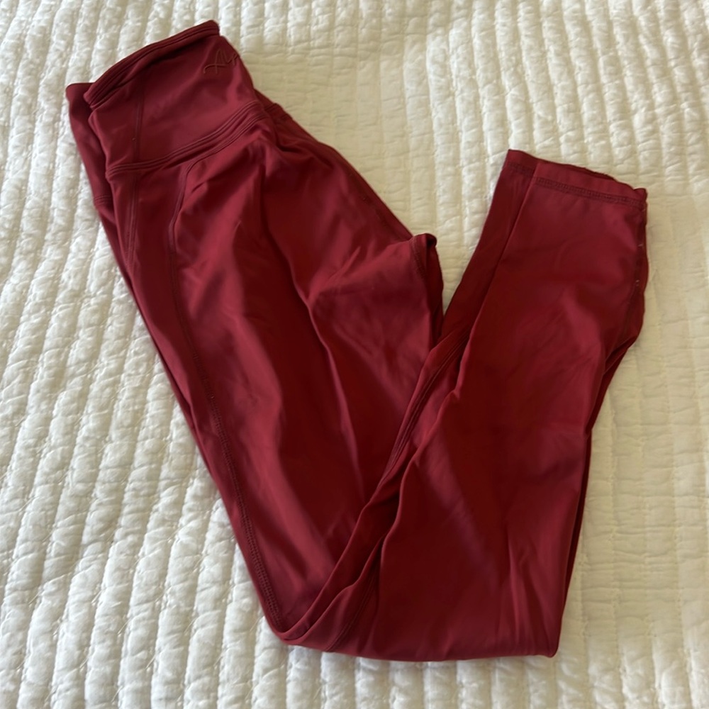 Alphalete leggings